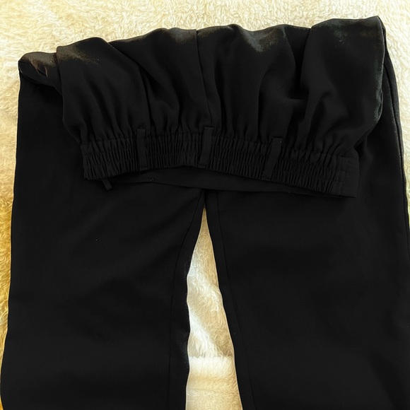 Small Chic Business Casual Summer Work Pants with Side Pockets and Elastic Waist - Picture 2 of 2